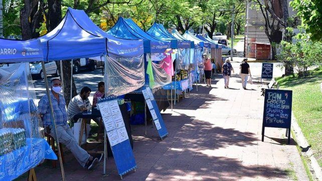 El Mercado en tu barrio estuvo en Plaza Alberdi