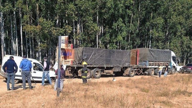 El accidente en Villa del Rosario fue entre un utilitario y un camión. El accidente en Villa del Rosario fue entre un utilitario y un camión.