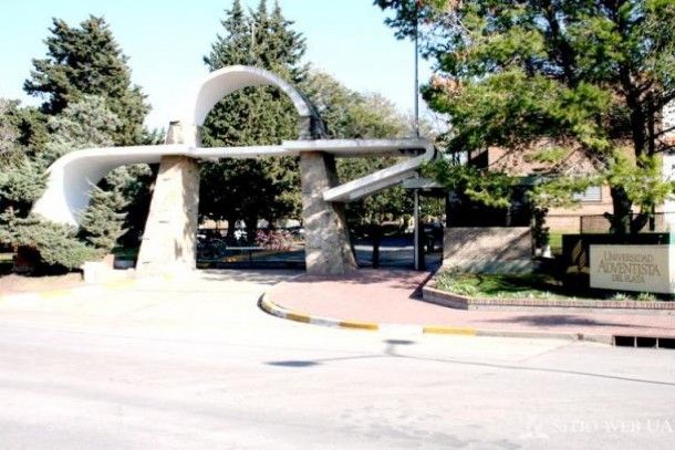 Medicina. Muchos extranjeros estudian en la UAP para convertirse en profesionales de la salud.