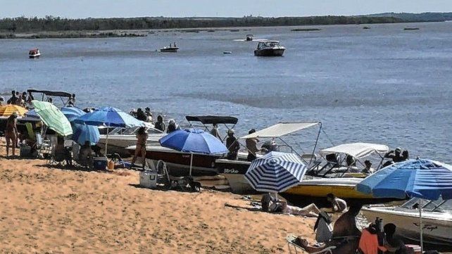En Villa Urquiza la playa se inauguró este sábado En Villa Urquiza la playa se inauguró este sábado