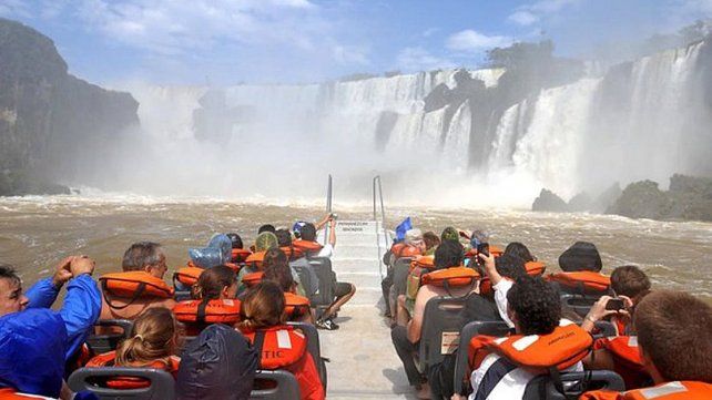Las Cataratas del Iguazú son uno de los puntos elegidos para pasar el finde extra largo de Semana Santa. Las Cataratas del Iguazú son uno de los puntos elegidos para pasar el finde extra largo de Semana Santa.