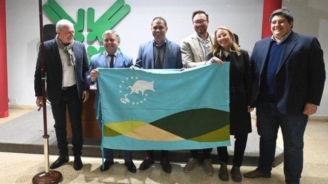 Gualeguaychú: el Centro de Defensa Comercial e Industrial celebró sus 125 años Gualeguaychú: el Centro de Defensa Comercial e Industrial celebró sus 125 años