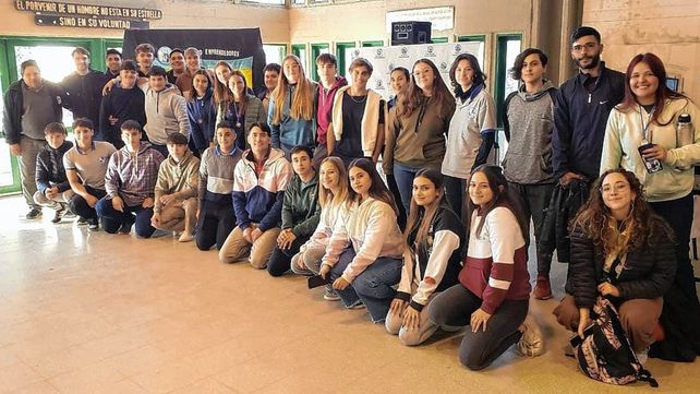 Clasificados. Los alumnos ahora deberán competir en la instancia provincial, con vistas a la final nacional. Clasificados. Los alumnos ahora deberán competir en la instancia provincial, con vistas a la final nacional.