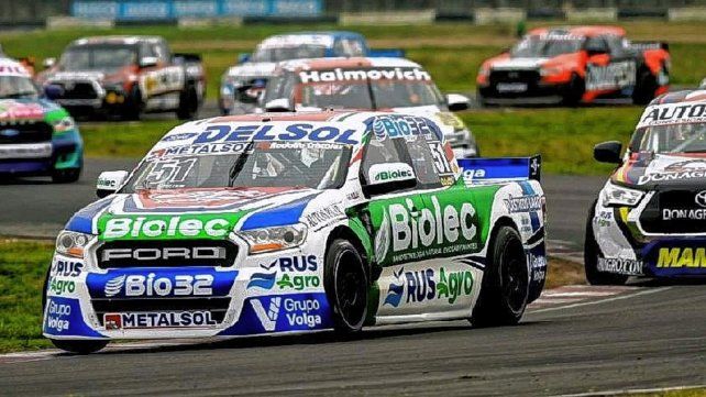 Juan Pablo Gianini adentro de la Copa de Oro. Juan Pablo Gianini adentro de la Copa de Oro.