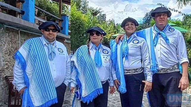 En el Mundial de Asadores se luce el equipo de entrerrianos y santafesinos