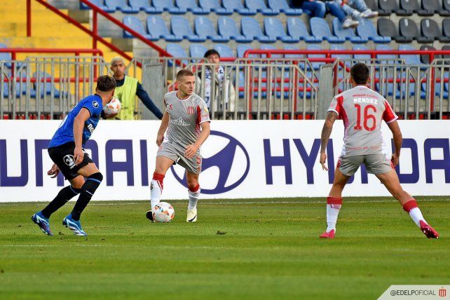 Estudiantes iba ganando y en el final se lo empataron. Estudiantes iba ganando y en el final se lo empataron.