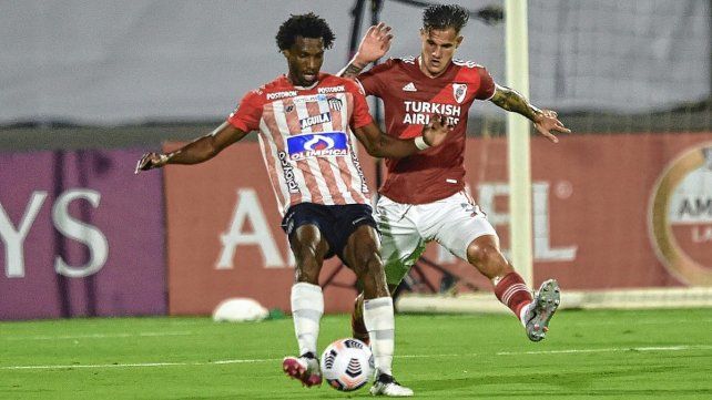 River fue superado en el primer tiempo por el equipo colombiano.