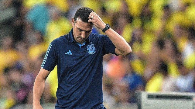 Lionel Scaloni define el equipo de la Selección Argentina para jugar con Canadá Lionel Scaloni define el equipo de la Selección Argentina para jugar con Canadá