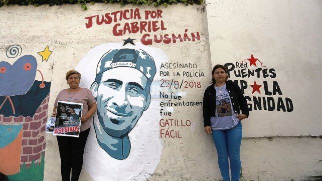 La familia Gusmán pidió avanzar con la acusación en manos de la querella, para destrabar la causa por el homicidio.