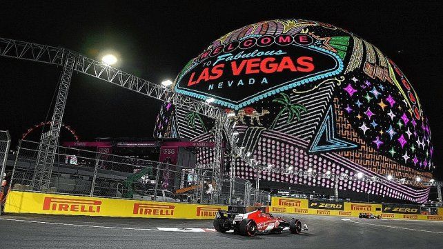 Charles Leclerc va desde la pole en Las Vegas. Charles Leclerc va desde la pole en Las Vegas.
