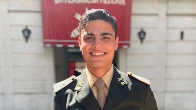 Valentina reveló detalles del accionar de los oficiales implicados en la fiesta de iniciación. Once de ellos fueron suspendidos por la muerte de Matías Chirino