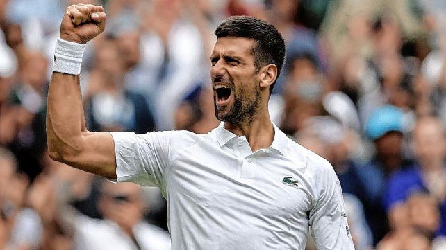 Djokovic se metió en la final de Wimbledon. Djokovic se metió en la final de Wimbledon.