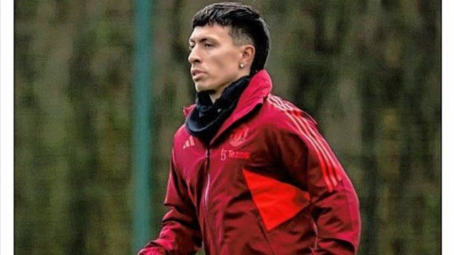 El entrerriano Lisandro Martínez está en la última etapa de recuperación. El entrerriano Lisandro Martínez está en la última etapa de recuperación.