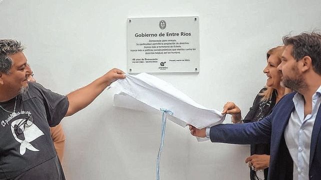 Gastón relató su historia como parte de la actividad Los Nietos Cuentan, organizada por el Consejo General de Educación en el marco del Mes de la Memoria