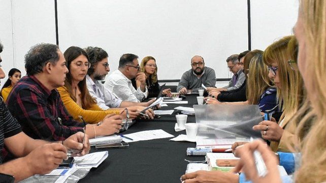 Los representantes de Agmer presentaron sus propuestas en la comisión de condiciones laborales.