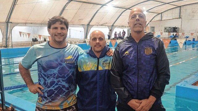 Nicolás Chiecher, Nicolás Orlando y Jorge Pato Marzo fueron los entrenadores de la delegación. Nicolás Chiecher, Nicolás Orlando y Jorge Pato Marzo fueron los entrenadores de la delegación.