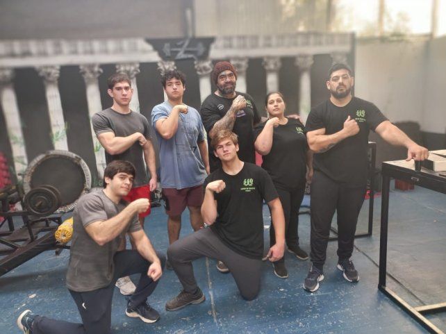 Parte de los integrantes de la Agrupación 440. Parte de los integrantes de la Agrupación 440.