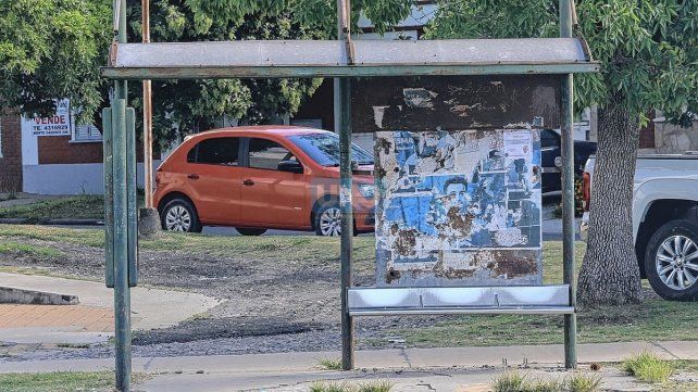 El gobierno nacional confirmó que solo subirá 34% sus aportes en 2023. E insiste en pasar la "responsabilidad" a provincias y municipios. El paro culmina hoy