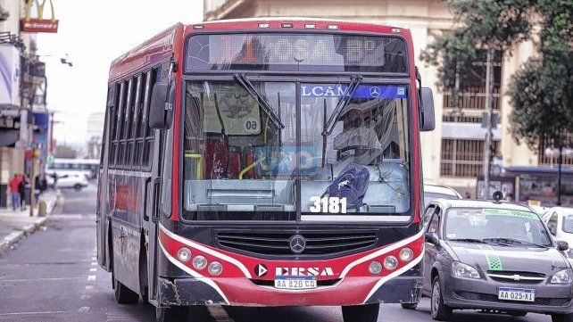 Las líneas del servicio del transporte urbano tendrá cambios por el fin de semana largo.