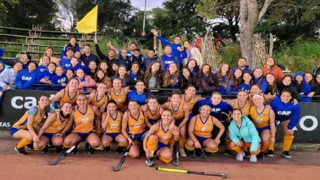 La comunidad del hockey en el Club Paracao forma talentos y valores. La comunidad del hockey en el Club Paracao forma talentos y valores.