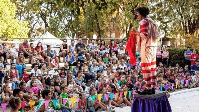 Se realizará en Paraná el VIII Festival de Teatro Callejero