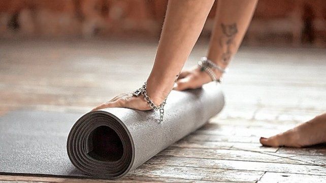 Las clases. De yoga restaurativo se dictan todos los jueves, a las 18 en la sede de Lalcec Villa Elisa. Las clases. De yoga restaurativo se dictan todos los jueves, a las 18 en la sede de Lalcec Villa Elisa.