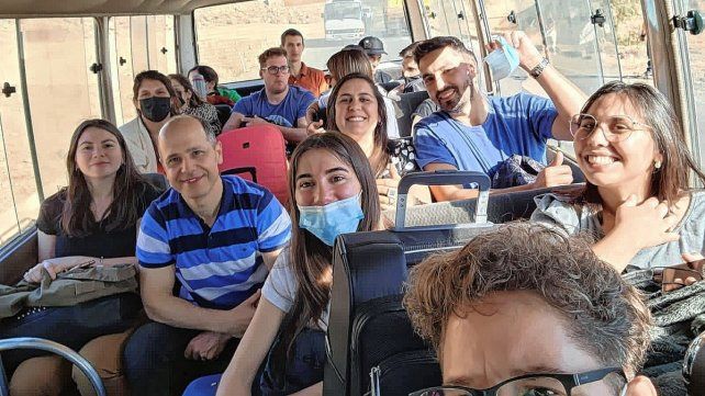 La delegación. Fue acompañada por el secretario de Ciencia y Técnica de la Universidad, Gabriel Gentiletti y la coordinadora de Relaciones Internacionales, Josefina Rayan.