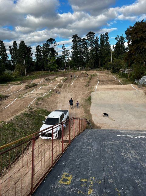 La pista de bicicross del Parque Gazzano. La pista de bicicross del Parque Gazzano.