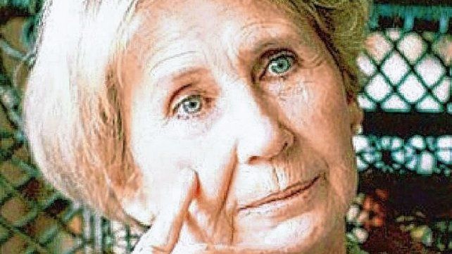 De Miguel. Escribe con vuelo y presenta con picardía otros abusos.