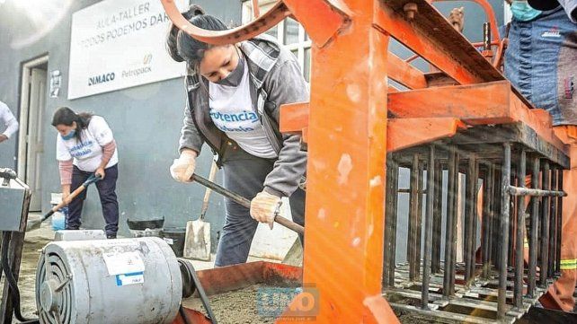 El trabajo en los barrios es una herramienta de movilidad social.