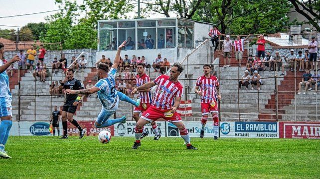 Este domingo jugarán todos los equipos entrerrianos que participan del Torneo Regional Amateur. Este domingo jugarán todos los equipos entrerrianos que participan del Torneo Regional Amateur.