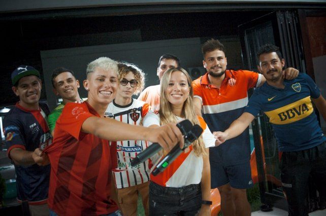 Los chicos de Pont A Bailar estarán sonando en barrio Capibá. Ellos pasaron por Luz, Cámara y a Jugar