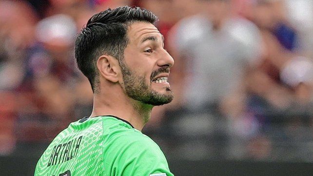 Augusto Batalla es nuevo refuerzo del Granada de España. Augusto Batalla es nuevo refuerzo del Granada de España.