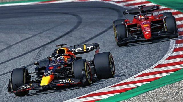 Max Verstappen se consolida en la cima del torneo.