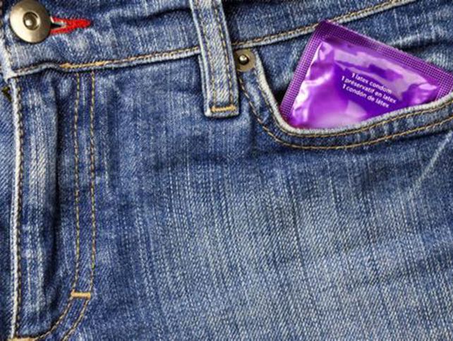 El «ST.EYE» podría adoptar el verde con la Chlamydia, de amarillo con el herpes, de morado para el papiloma humano o de azul por la sífilis El «ST.EYE» podría adoptar el verde con la Chlamydia, de amarillo con el herpes, de morado para el papiloma humano o de azul por la sífilis