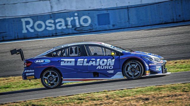 Canapino arrancó adelante.