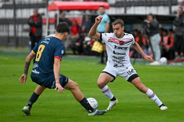 Colegiales sorprendió a Patronato en el Grella Colegiales sorprendió a Patronato en el Grella