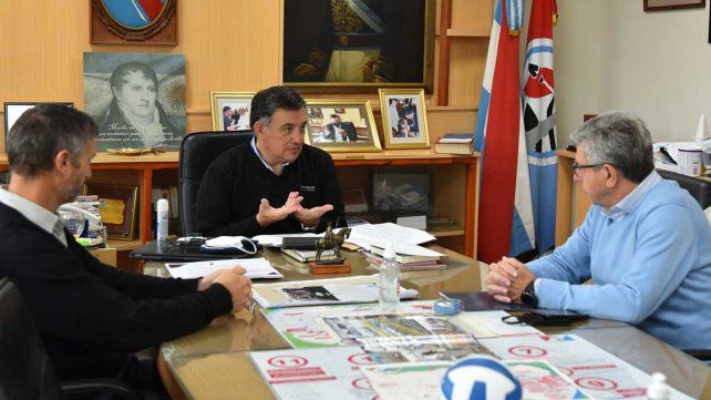 Las máximas autoridades del municipio y la UTN Uruguay firmaron un acuerdo por proyectos de interés.