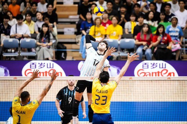 Luciano Vicentín, en el momento previo a un remate. Luciano Vicentín, en el momento previo a un remate.