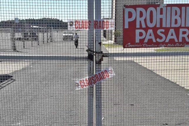 Las puertas del predio de Concordia permanece cerrado