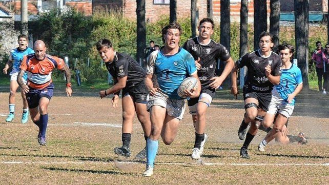 Rowing se midió ante Universitario de Santa Fe en calidad de visitante. Rowing se midió ante Universitario de Santa Fe en calidad de visitante.