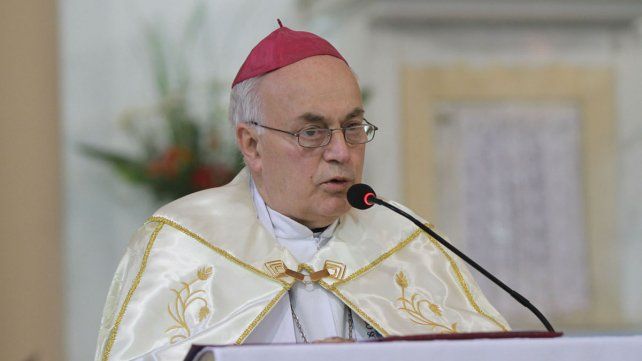 El arzobispo de Paraná se encuentra estable.