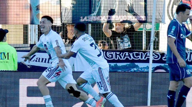 Independiente perdió y se jugará la clasificación en la última fecha Independiente perdió y se jugará la clasificación en la última fecha