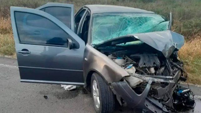 Ruta 18: una persona murió tras un choque frontal entre dos autos Ruta 18: una persona murió tras un choque frontal entre dos autos