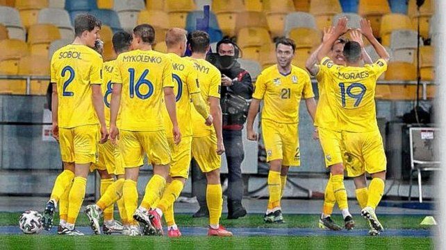 Ucrania visitará a Escocia por un lugar en la final