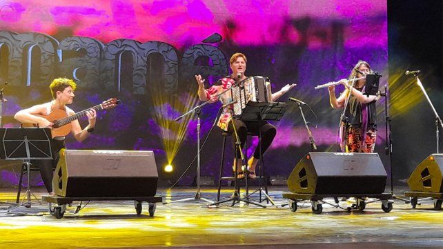 Müller señaló que faltan más espacios independientes.