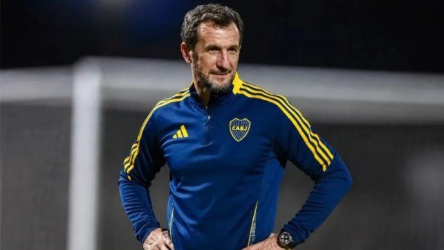 El Vasco Arruabarrena sabe que su Boca necesita otro delantero. El Vasco Arruabarrena sabe que su Boca necesita otro delantero.