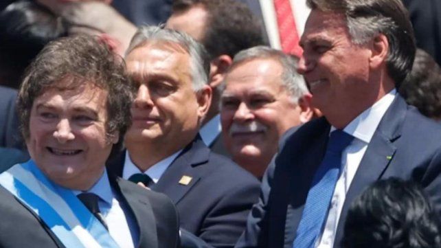 Javier Milei estará en una cumbre conservadora y lo recibirá con Jair Bolsonaro. Javier Milei estará en una cumbre conservadora y lo recibirá con Jair Bolsonaro.