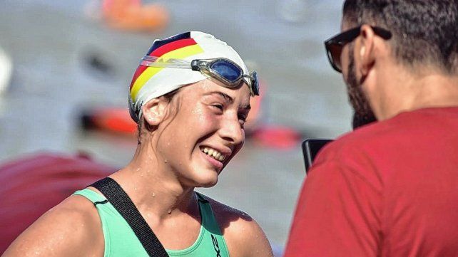 105 nadadores en la Maratón del Thompson