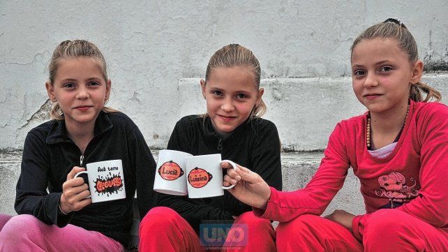 Desde pequeñas son muy unidas Desde pequeñas son muy unidas